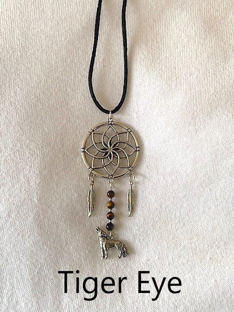 Kasaro Designs: Dreamcatcher Necklace